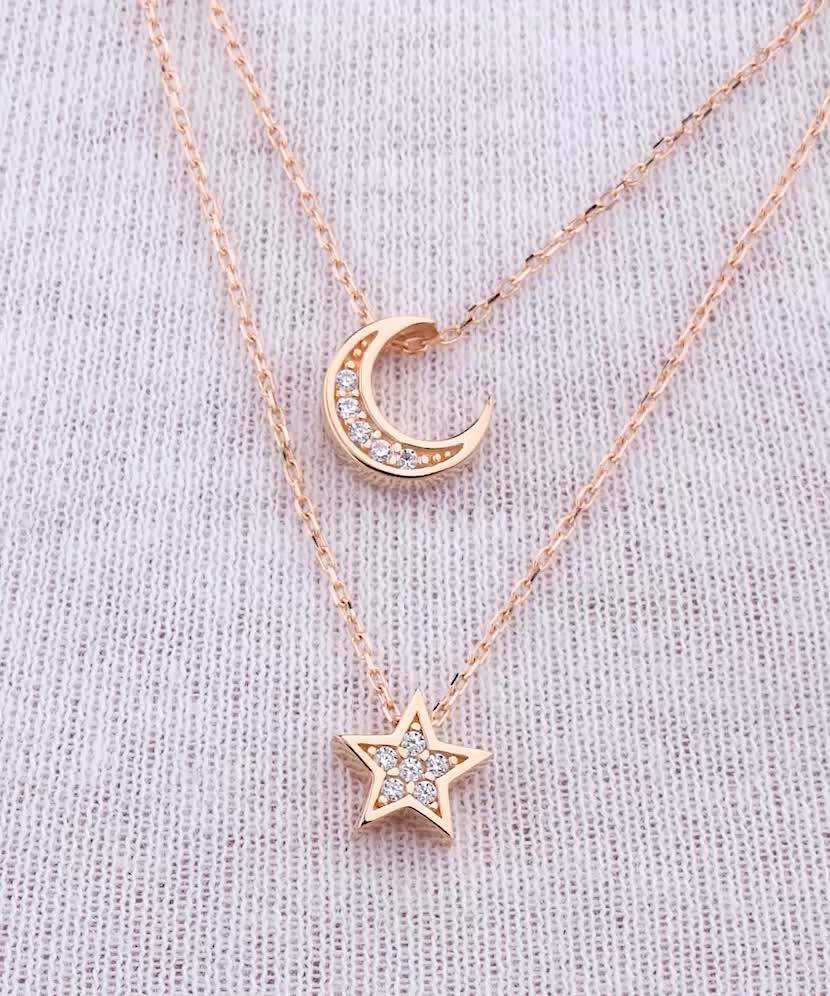 Auksinė dviguba grandinėlė su cirkonio pakabuku "Žvaigždė ir mėnuli...