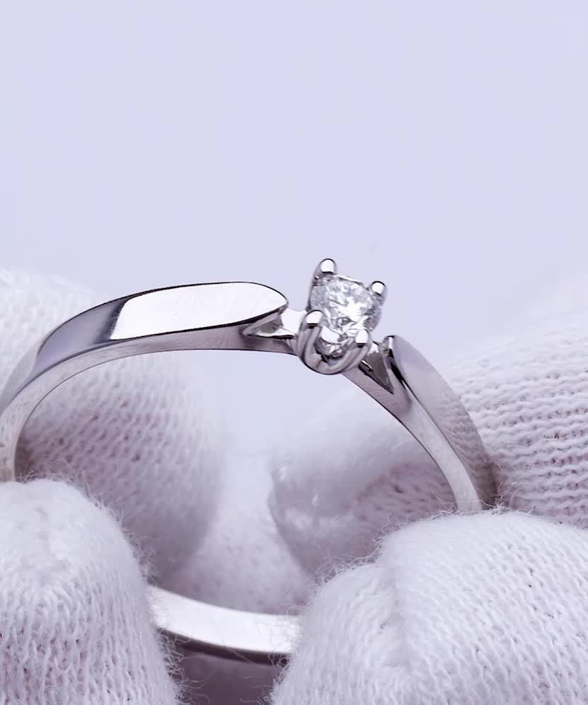 Auksinis žiedas su briliantu  - Goldinga